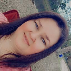 Meet your Posher, Sabrina